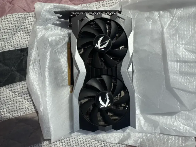 RTX 2060 usada testada recentemente.