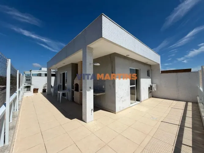 Cobertura com 4 quartos (2 suítes) a venda nas Palmeiras em Cabo Frio/RJ por R$ 920.000,00
