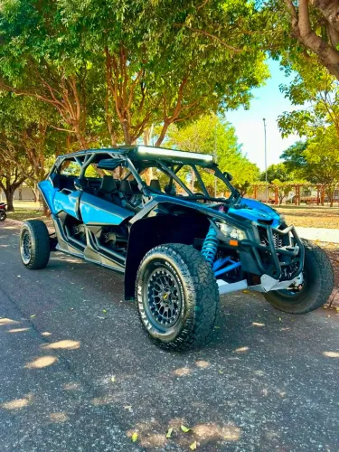 UTV Can An X3 2021 4 Portas Turbo Maverick Gasolina 4x4 c/ Acessórios Pneus Bons <br>