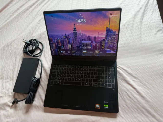 Notebook gamer Hp Omen Max 16- AMD Ryzen Aí 9 HX 375 RatX 5080 16GB - Preto