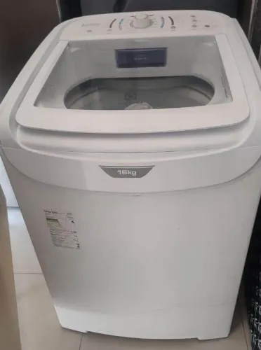 Máquina de Lavar Electrolux 16kg. Faço a entrega *