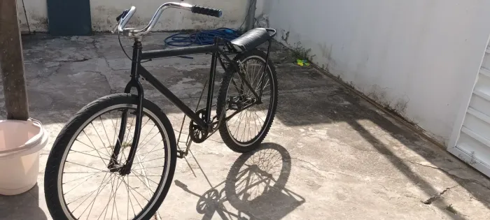 Bike aro 26 montadinha, aceito propostas mais de 150,00