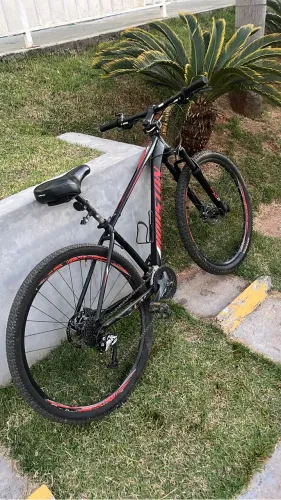 ?Aro 29 Mountain Bike Houston Skyler