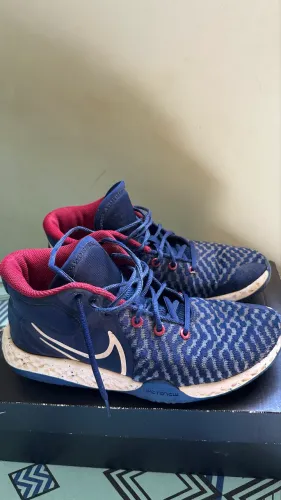 Nike KD trey