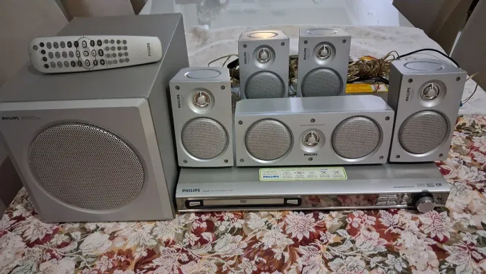 Venda DVD home  usado 700,00 