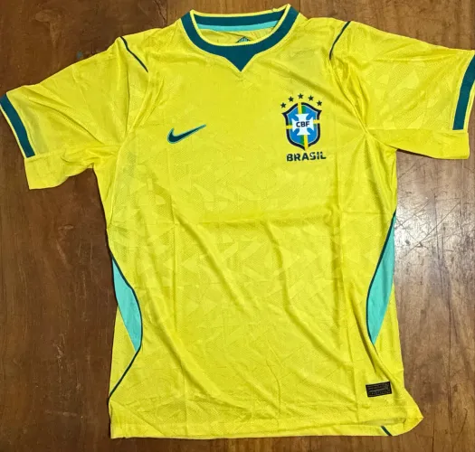 Camisa Brasil Amarela Versão Jogador
