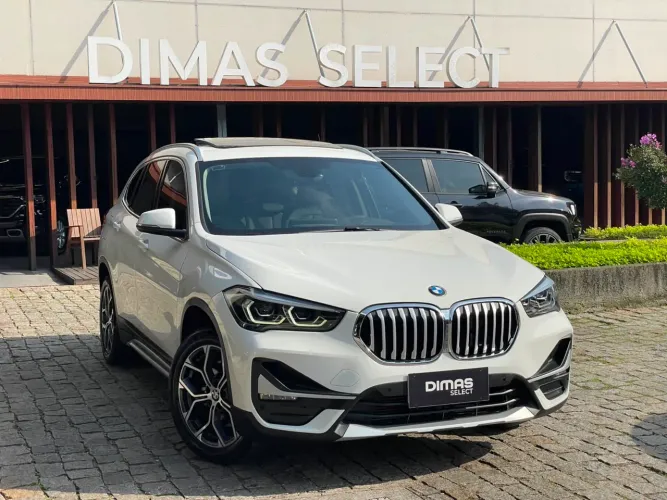 BMW X1 Sdrive 20I X-line 2.0 TB Active Flex 2022