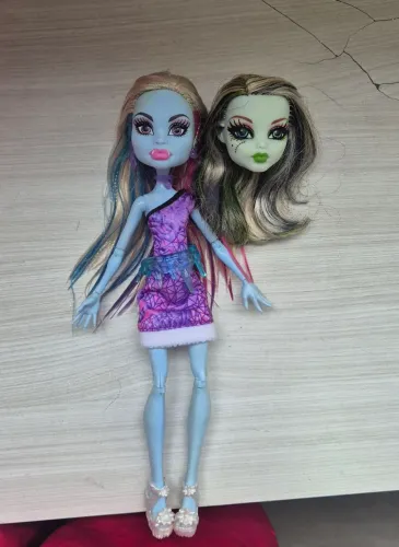  Monster high Abbey e cabeça Frankie