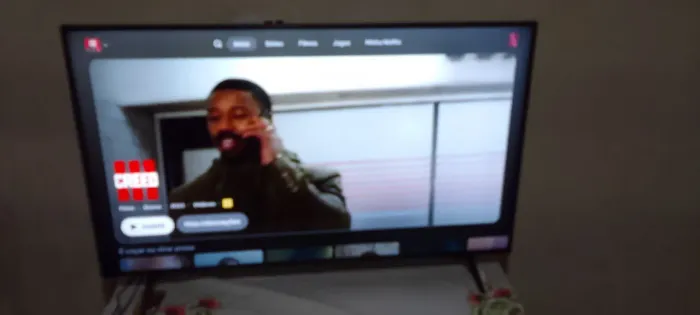 Vendo essa tv smart LG de 50 polegadas