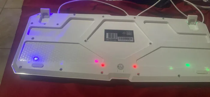 Teclado mancer com RGB