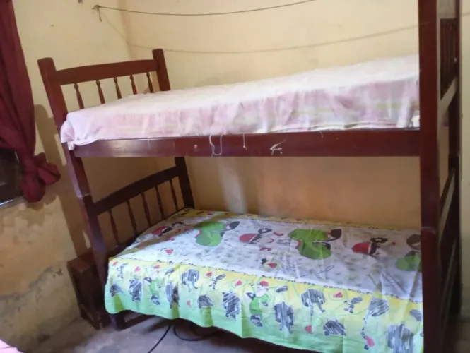 Cama beliche completa com colchão