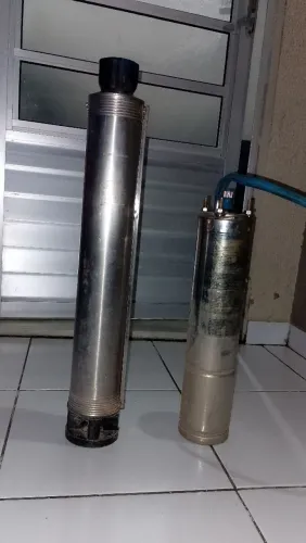 Bomba de 1.50 CV monofasica 220v.