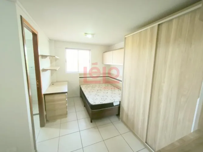 Apartamento 01 quarto mobiliado, em frente a UEM