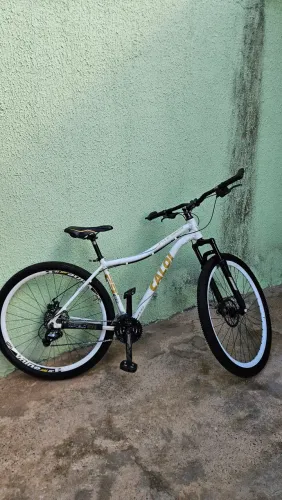 Bicicleta MTB Caloi aro 29