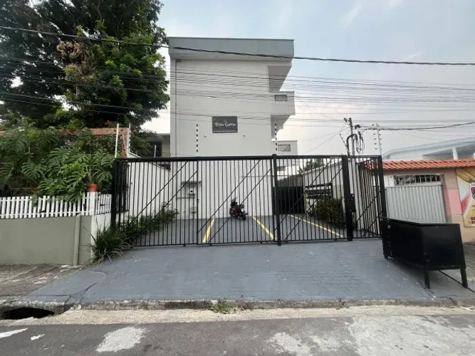 Residencial Eliza Garcia 1 ( novo Aleixo ) 1 quarto semi-mobiliado.