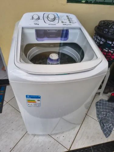 Máquina Eletrolux 12 kl por 1.000 seminova dou garantia de 6 meses