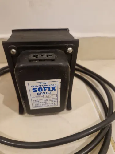 Autotransformador Sofix Bivolt 1500 VA - Funcionando