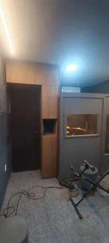 Aluga-se estúdio para a nsaio