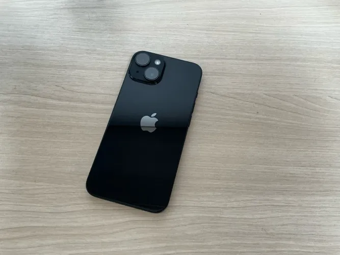 iPhone 14 Normal - Bateria 99%