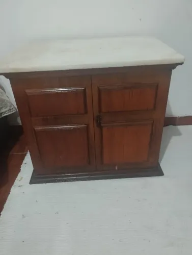 Jogo mesa cabeceira tampo mármore branco 