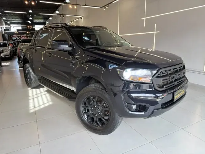 Ford Ranger Black 2.2 4X2 CD Diesel AUT 2022