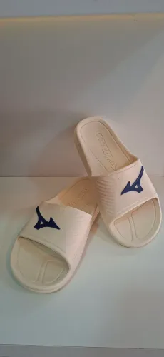 Chinelo Nuvem Mizuno EVA