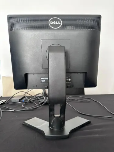 Monitor Dell P1913SB - Preto - Tela 19?