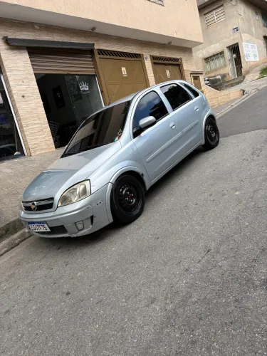 Chevrolet Corsa Hat. Premium 1.4 8V Econoflex 5P 2009