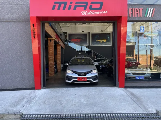 Toyota Etios X Plus 1.5 Flex 16V 5P Mec. 2020