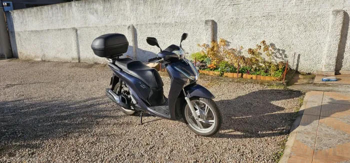 Honda Sh 150i apenas 2800km