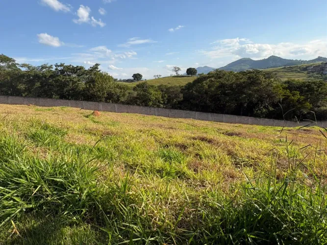 Lote para venda em São Lourenço MG