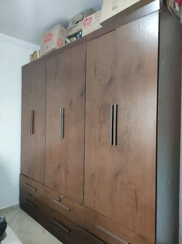 Guarda roupa de casal