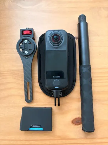 Camera insta 360 x4 air