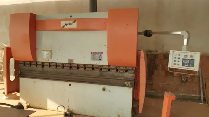 Dobradeira 200 ton 3200mm hidraulica