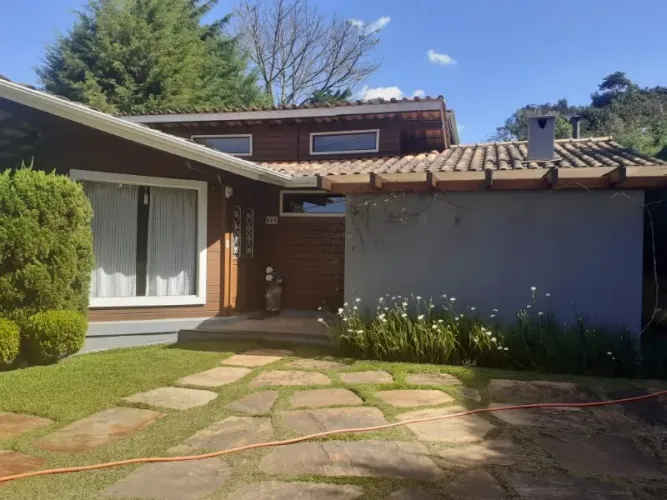 CASA RESIDENCIAL em Itabirito - MG, Condomínio Aconchego da Serra