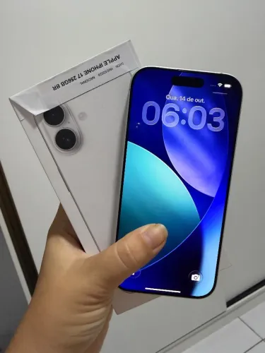 iPhone 17 Branco