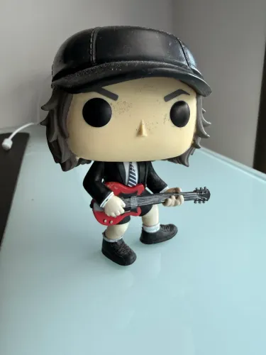 Funko pop original angus young acdc #91