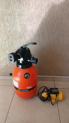 Filtro para Piscina Nautilus + Bomba D'água Ferrari