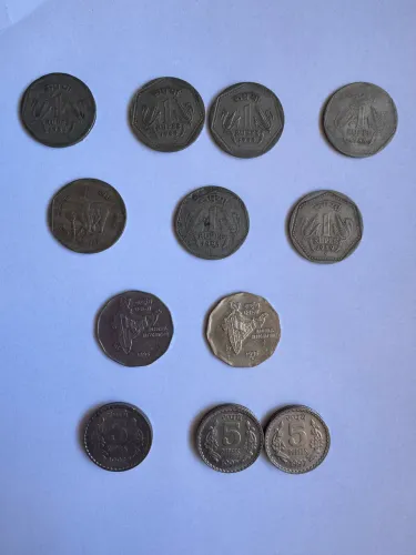 Lote 12 moedas antigas Índia 