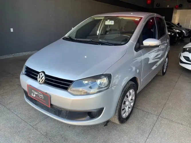 Volkswagen Fox 1.6 MI Total Flex 8V 5P 2013