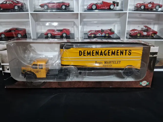 Miniatura Caminhão Articulado Escala 1 43
