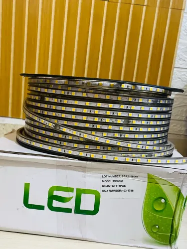 Fita Led Chata 5050 Rolo 100m Branco Quente lp65