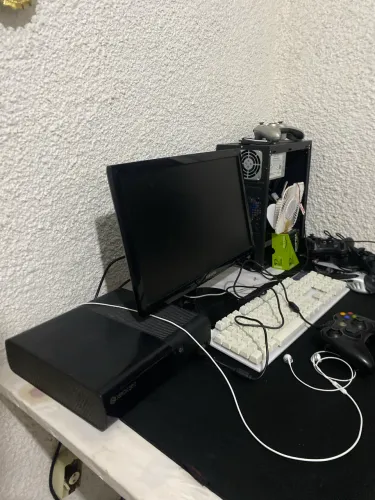 Vendo pc gamer e xbox 360 (vir buscar)