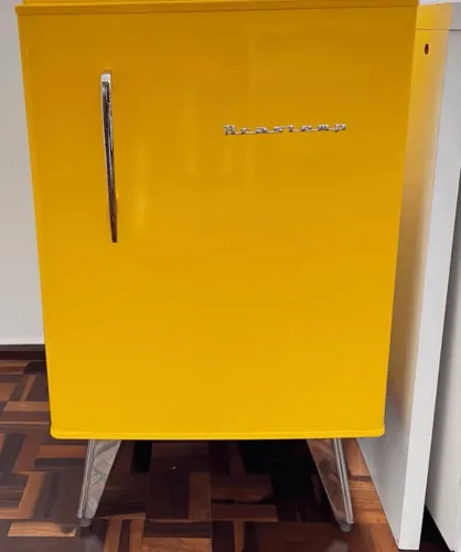 Frigobar Brastemp Retrô Amarelo 76 Litros