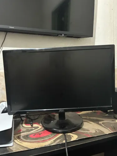 Monitor AOC 21,5? Full HD LED e2243Fwk