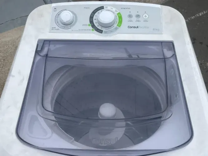 VENDO MAQUINA DE LAVAR CONSUL 08Kg 127v. FUNCIONANDO 03 MESES DE GARANTIA