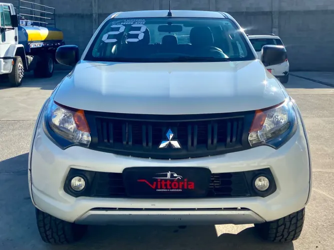 Mitsubishi L200 Triton Sport GL 2.4 Diesel 2023