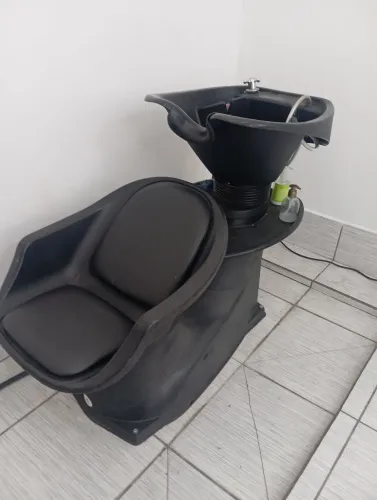 Lavatório escamoteável