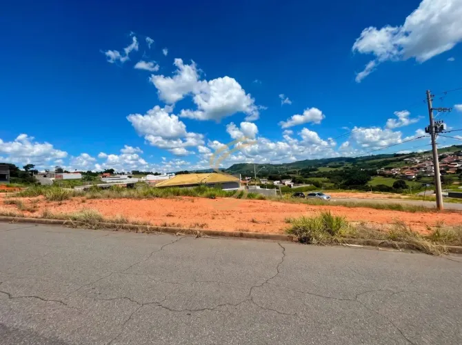 Terreno com Excelente Topografia no Alto do São Domingos à Venda