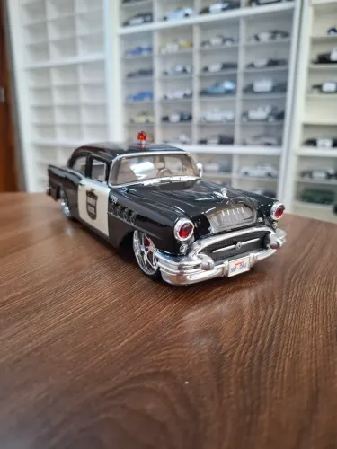 Miniatura Police Maisto 1/24 Buick Century 1955 AllStars